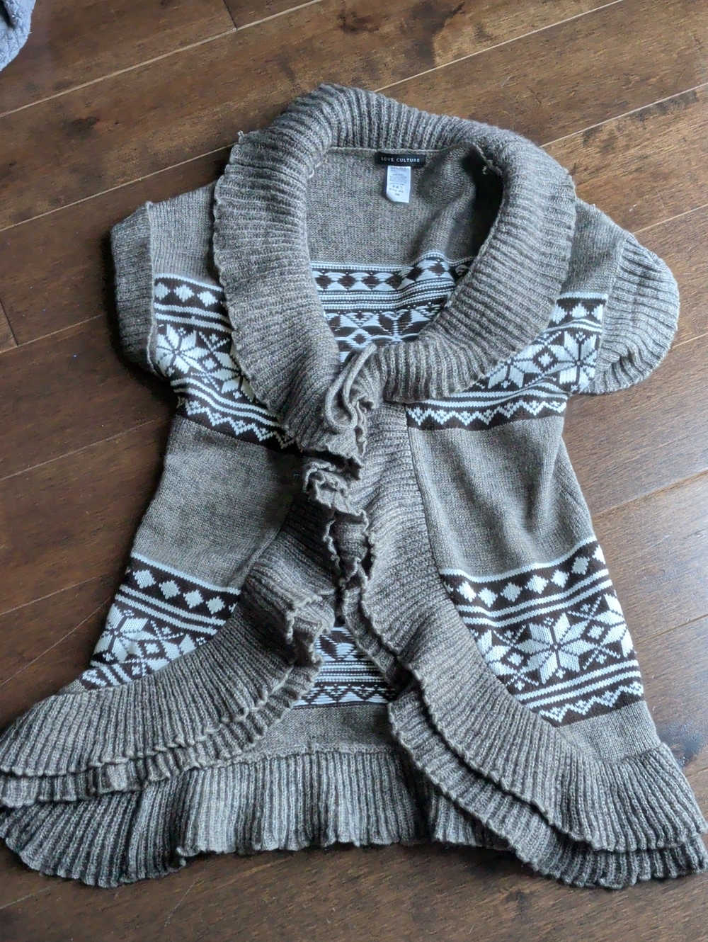 Love‎ Culture Taupe and White Short-Sleeve Ruffle Cardigan